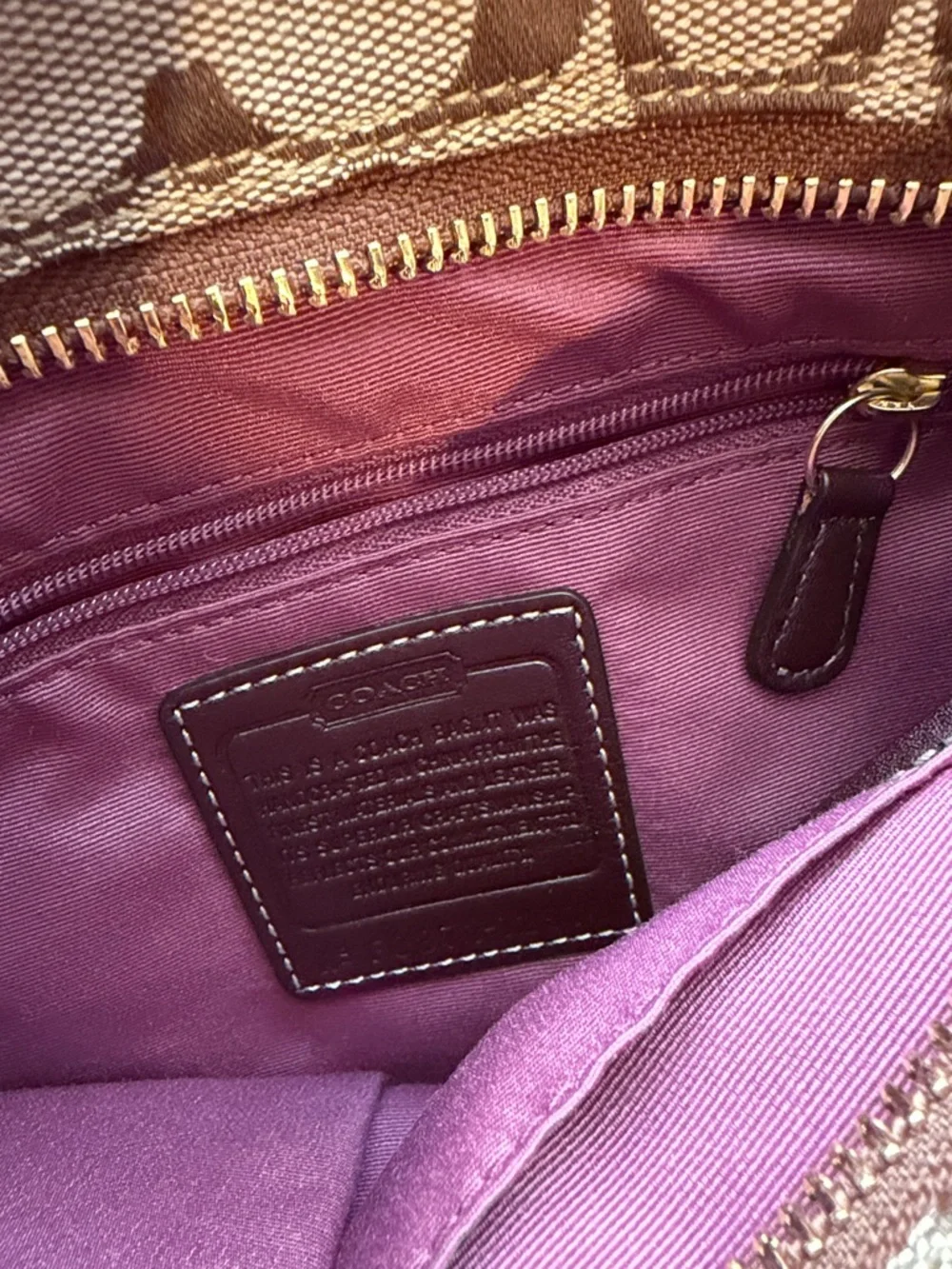 Coach Khaki and Brown Signature Shoulder Bag - Picture 4 of 10